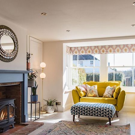 Wheelwrights Cottage By Bloom Stays Staple Cross 외부 사진