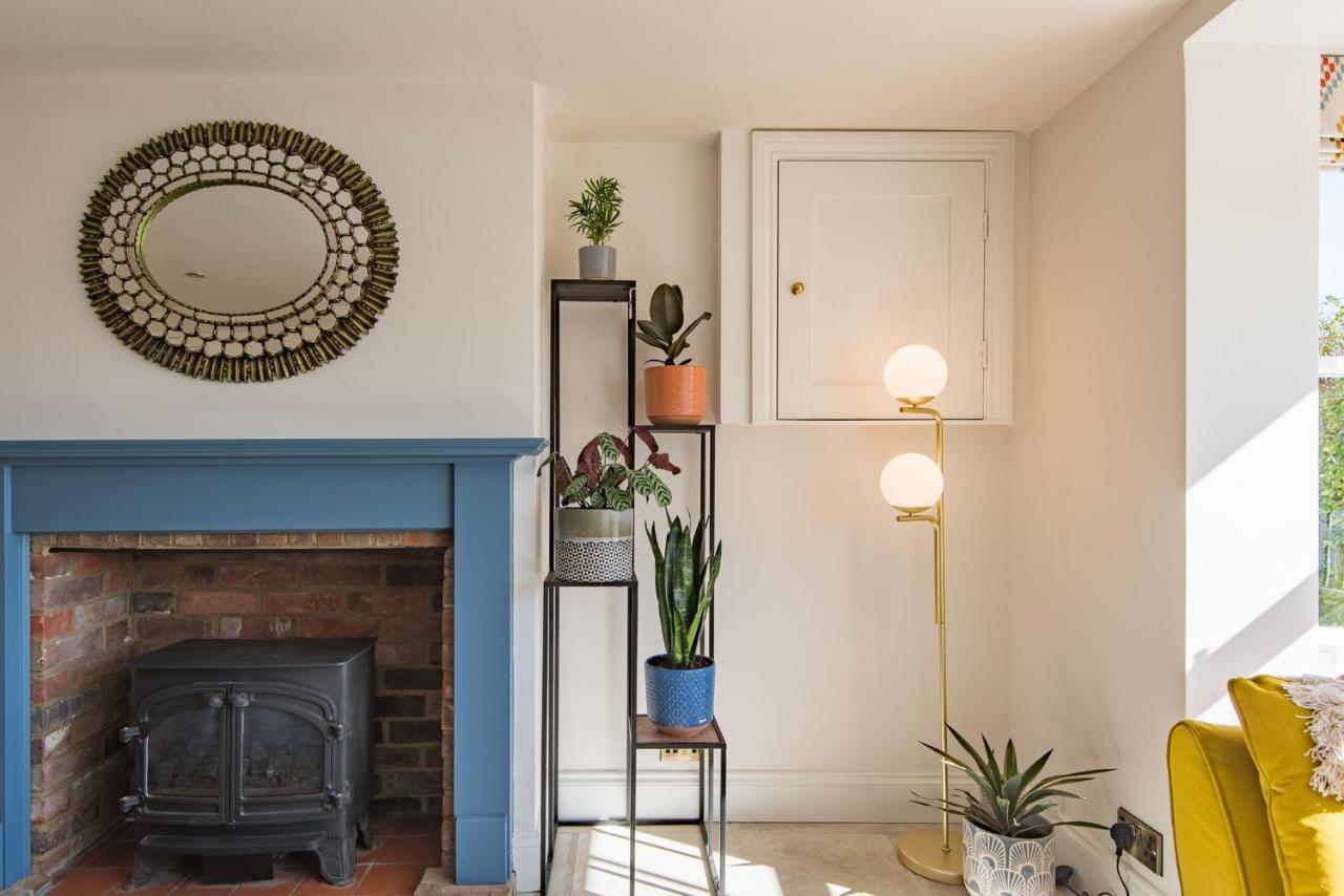Wheelwrights Cottage By Bloom Stays Staple Cross 외부 사진