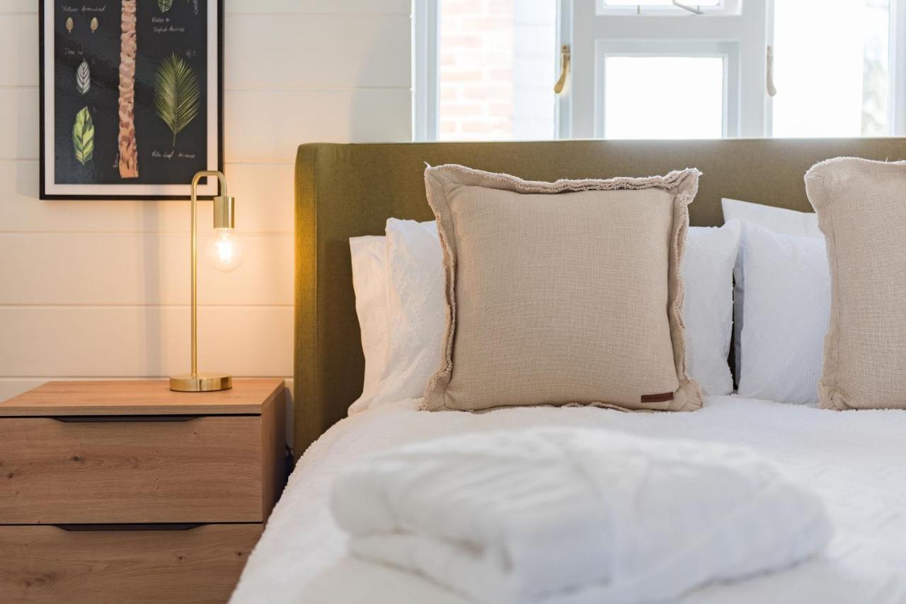 Wheelwrights Cottage By Bloom Stays Staple Cross 외부 사진